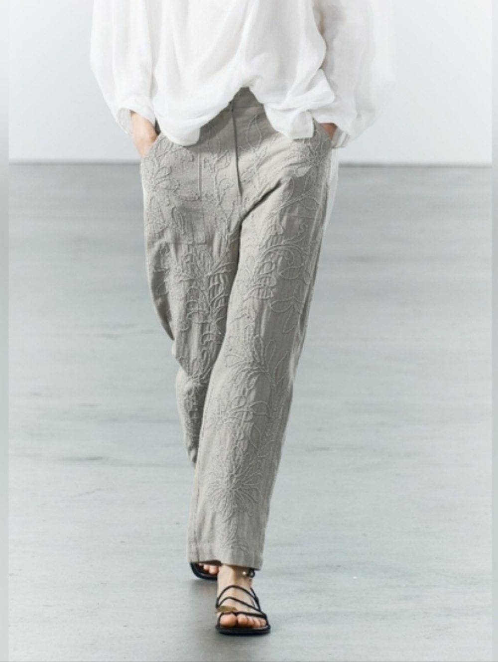 L Zara Boho Green Embroidered Straight Leg Pants